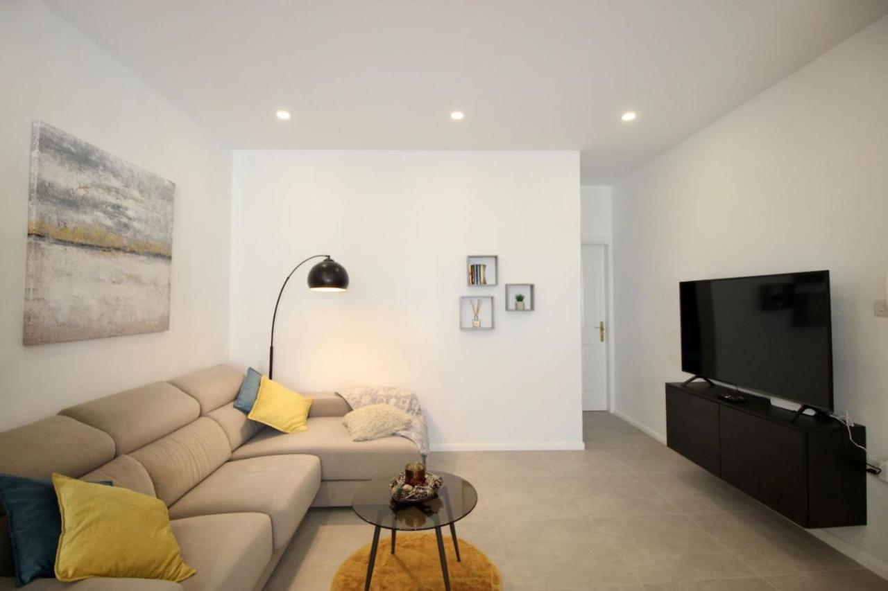 Gzira 3 Bedroom Apartment Buitenkant foto